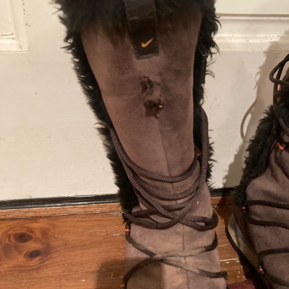 Nike Suede Tall Winter Boots Lace and Zip Sz 8 - Picture 2 of 10
